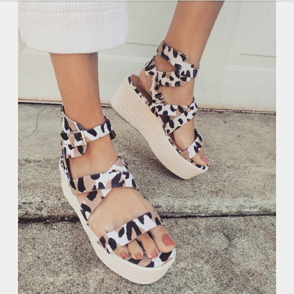 🚨END OF SUMMER SALE//wedge Espadrille - Picture 4 of 4